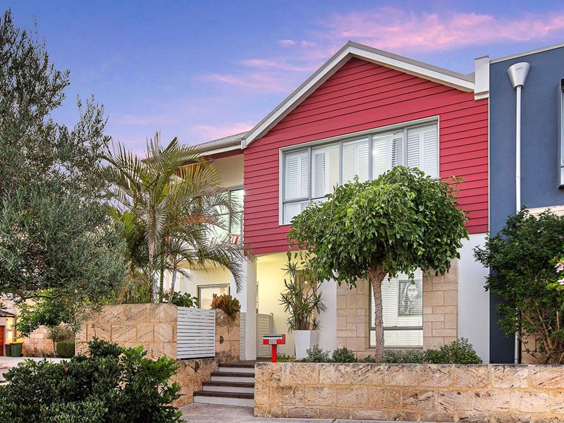 26 Longford Road, Beaconsfield