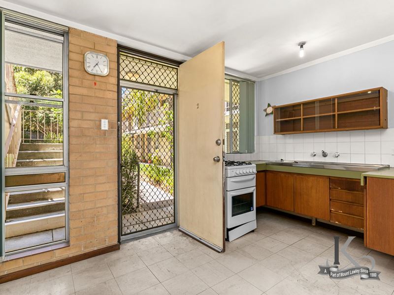 2/97 Railway Parade, Mount Lawley