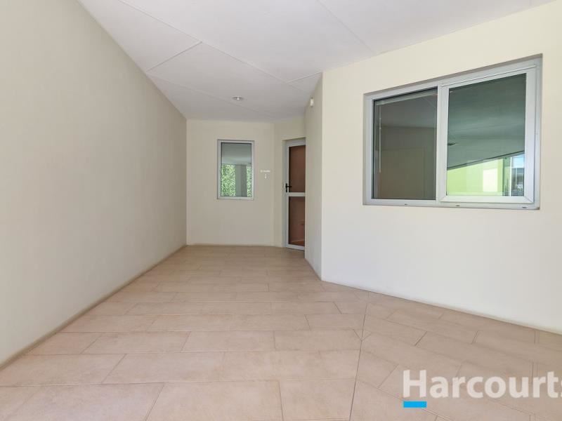 24/10 Roebuck Drive, Salter Point