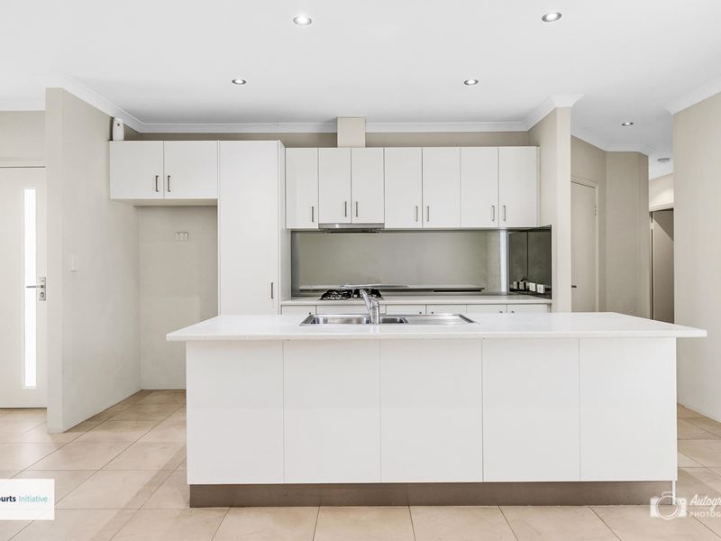 27D Wardlow Way, Balga