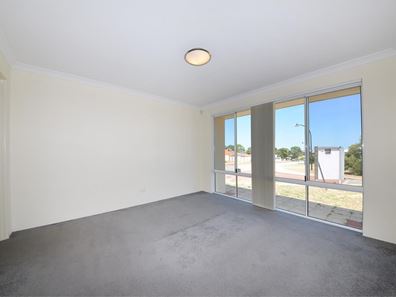 2 Fordham Avenue, Clarkson WA 6030