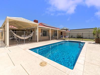 10 Yantara Way, Canning Vale WA 6155