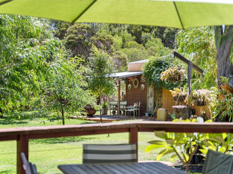 10 Farm House Court, Bovell