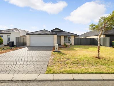 9 Cochins Street, Southern River WA 6110