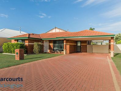18 Fontenay Court, Port Kennedy WA 6172