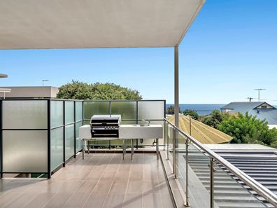 7/24 Oversby Street, Halls Head WA 6210