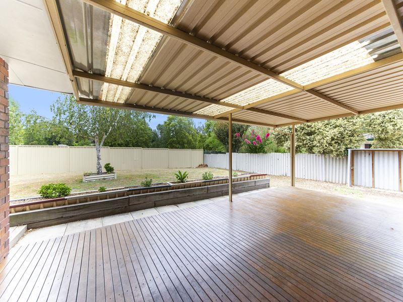 4 Adam Street, Nannup