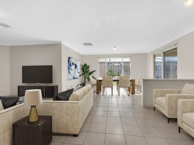 7 Aldenham Heights, Halls Head WA 6210