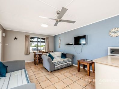 2/7 Mortimer Street, Kalbarri WA 6536