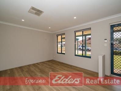 32 Wittecarra Crescent, Port Kennedy WA 6172