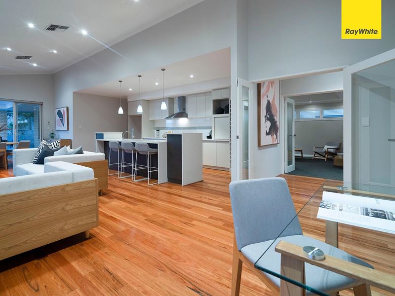 4 Pexton Drive, South Guildford
