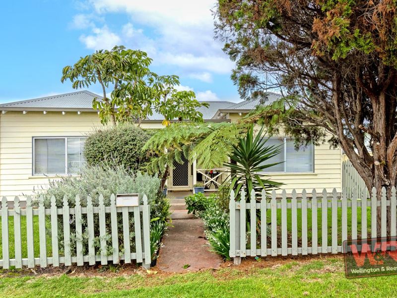 21 Alexander Street, Centennial Park