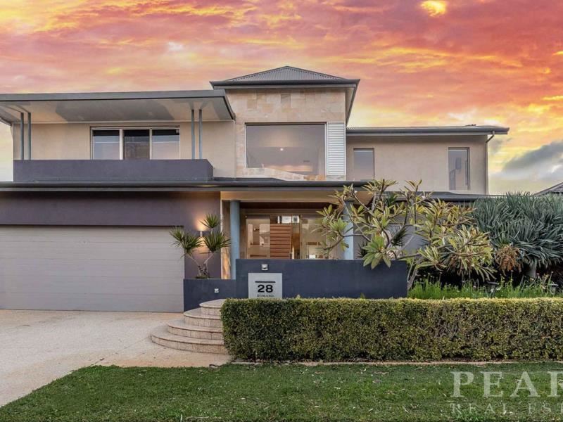 28 Romano Crescent, Iluka WA 6028