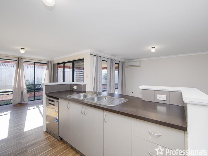36 Magma Road, Wattle Grove