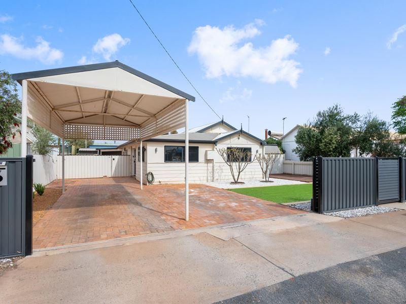 17 Dorothea Street, South Kalgoorlie