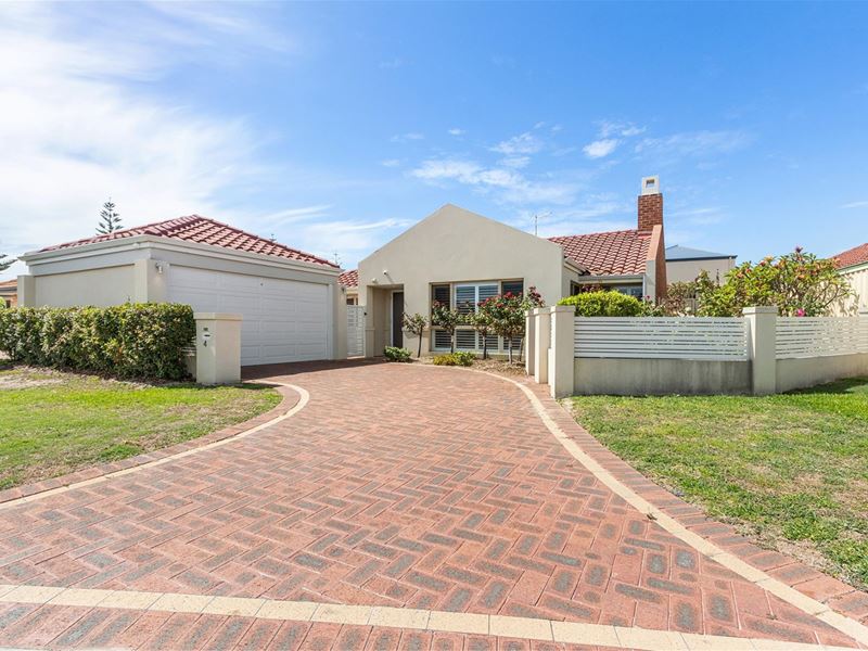 4 Sea Edge, Mindarie