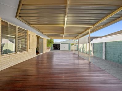 104 South Yunderup Road, South Yunderup WA 6208