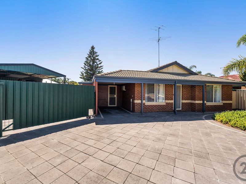 12 Achilles Place, Greenfields