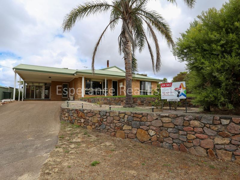 27 Doak Place, Castletown