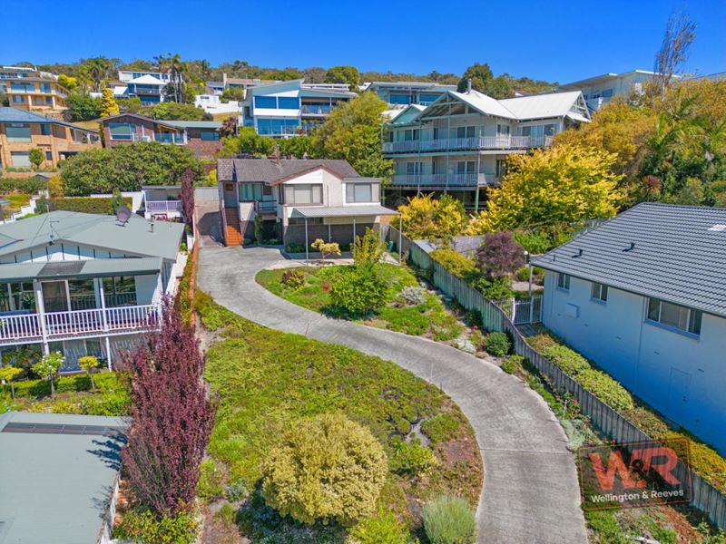 69 Adelaide Crescent, Middleton Beach