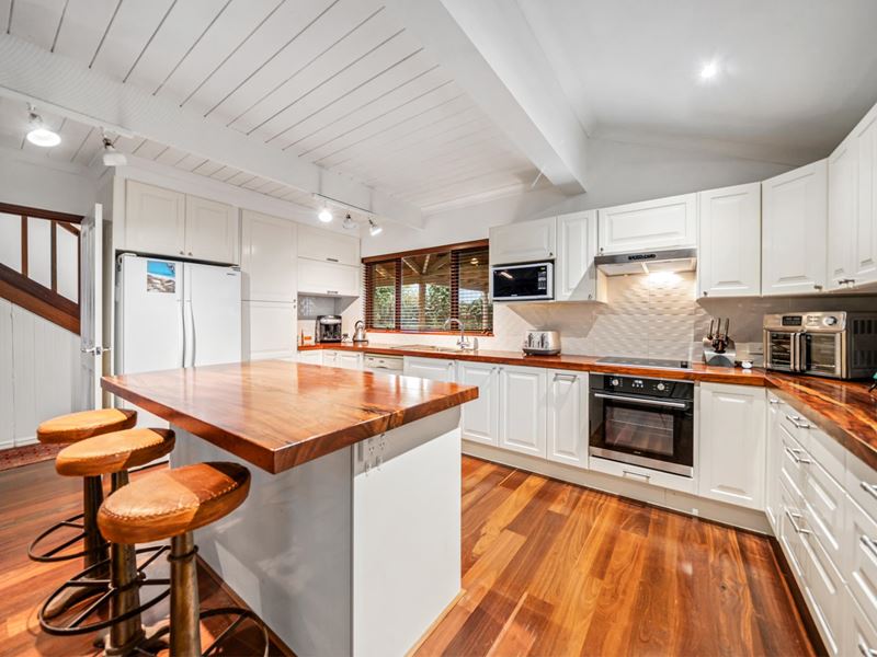 6 Colgrave Way, Duncraig