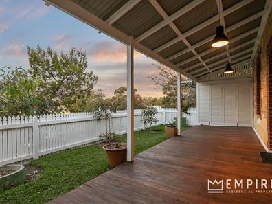 3 Curedale Street, Beaconsfield WA 6162