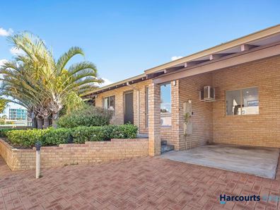 9/17 Alga Street, Scarborough WA 6019