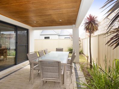 3/22 Thomas Street, West Busselton WA 6280