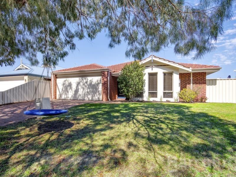 50 Litchfield Crescent, Carramar
