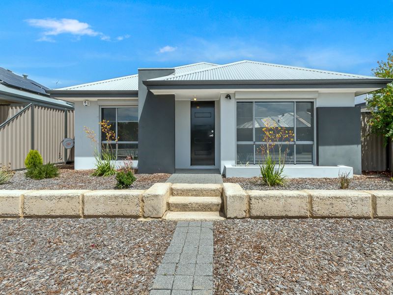 21 Babiana Link, Piara Waters WA 6112