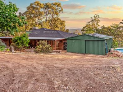 73 Wallangarra Drive, Bedfordale WA 6112