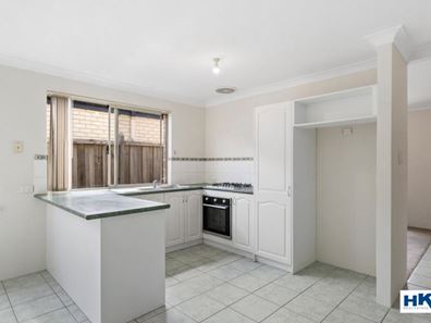 6/54 Millstream Grove, Ellenbrook WA 6069