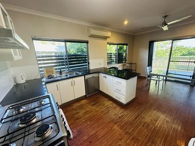 2/11 Koolparn Ct, Kununurra WA 6743