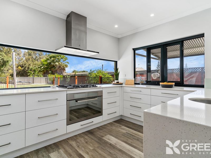 36 Bonaparte Drive, Secret Harbour