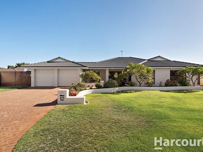 12 Bucentaur Place, Halls Head WA 6210