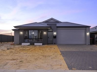 1 Paluma Grove, Yanchep WA 6035