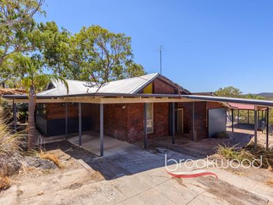 12 Parkway, Swan View WA 6056