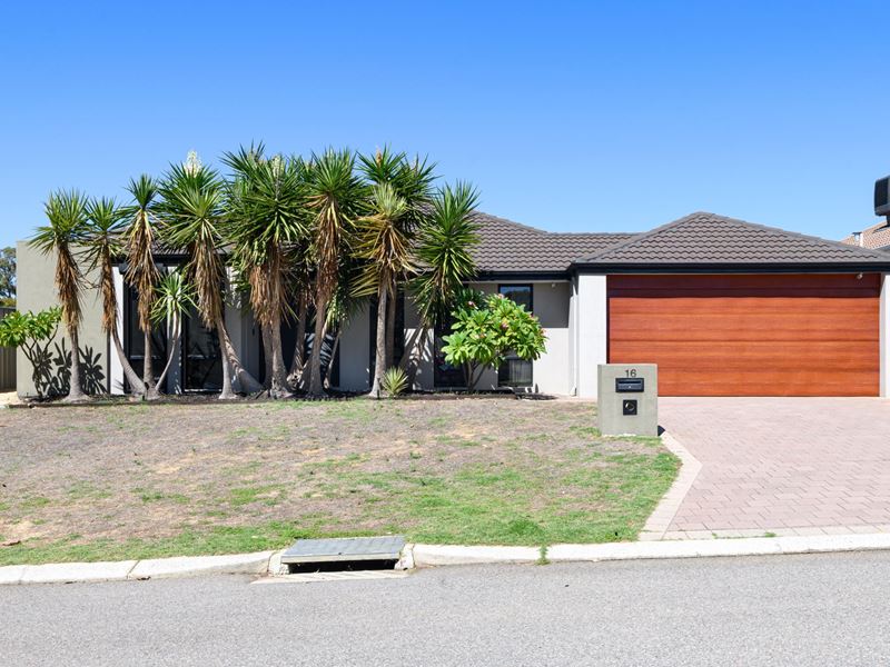 16 Lancelin Approach, Baldivis