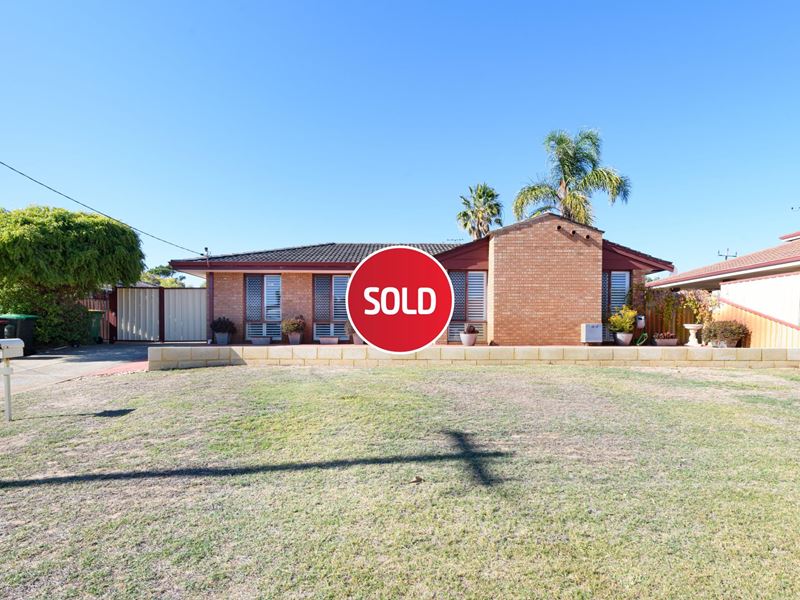 4 Barron Court, Rockingham