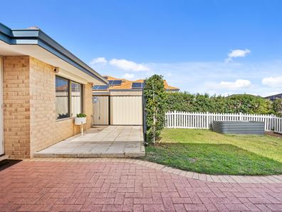 33 Lilac Hill Vista, Madeley WA 6065