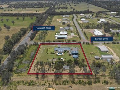 4 Elwood Loop, Oakford WA 6121