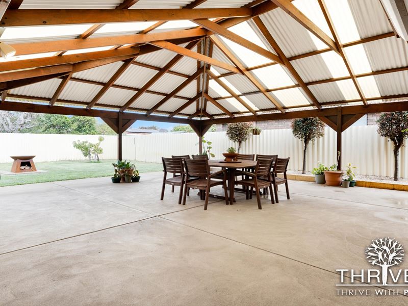 22 Sandown Road, Willetton