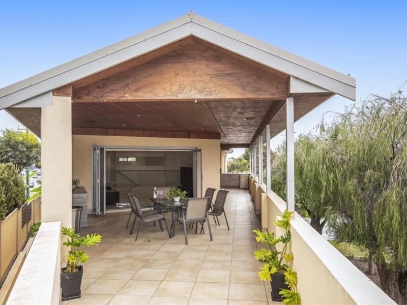 23 Windemere Crescent, Nollamara WA 6061