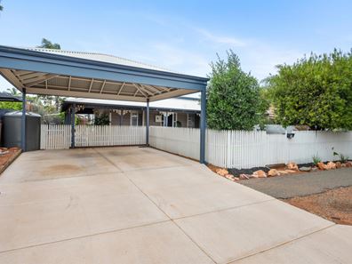 8 Broadarrow Road, Kalgoorlie WA 6430