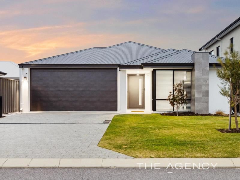 18 Pewter Road, Treeby WA 6164