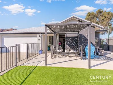 10 Cinnabar Loop, Byford WA 6122