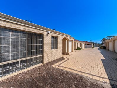 22C Milton Avenue, Balcatta WA 6021