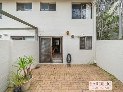 2/373 Canning Highway, Como WA 6152