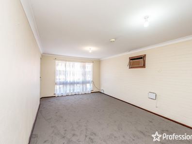 2/234 Place Road, Wonthella WA 6530