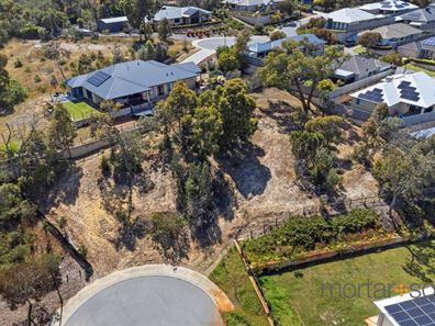 8 Combs Ct, Wellard WA 6170